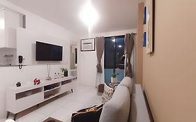 Flat com Piscina, Sauna e Estacionamento